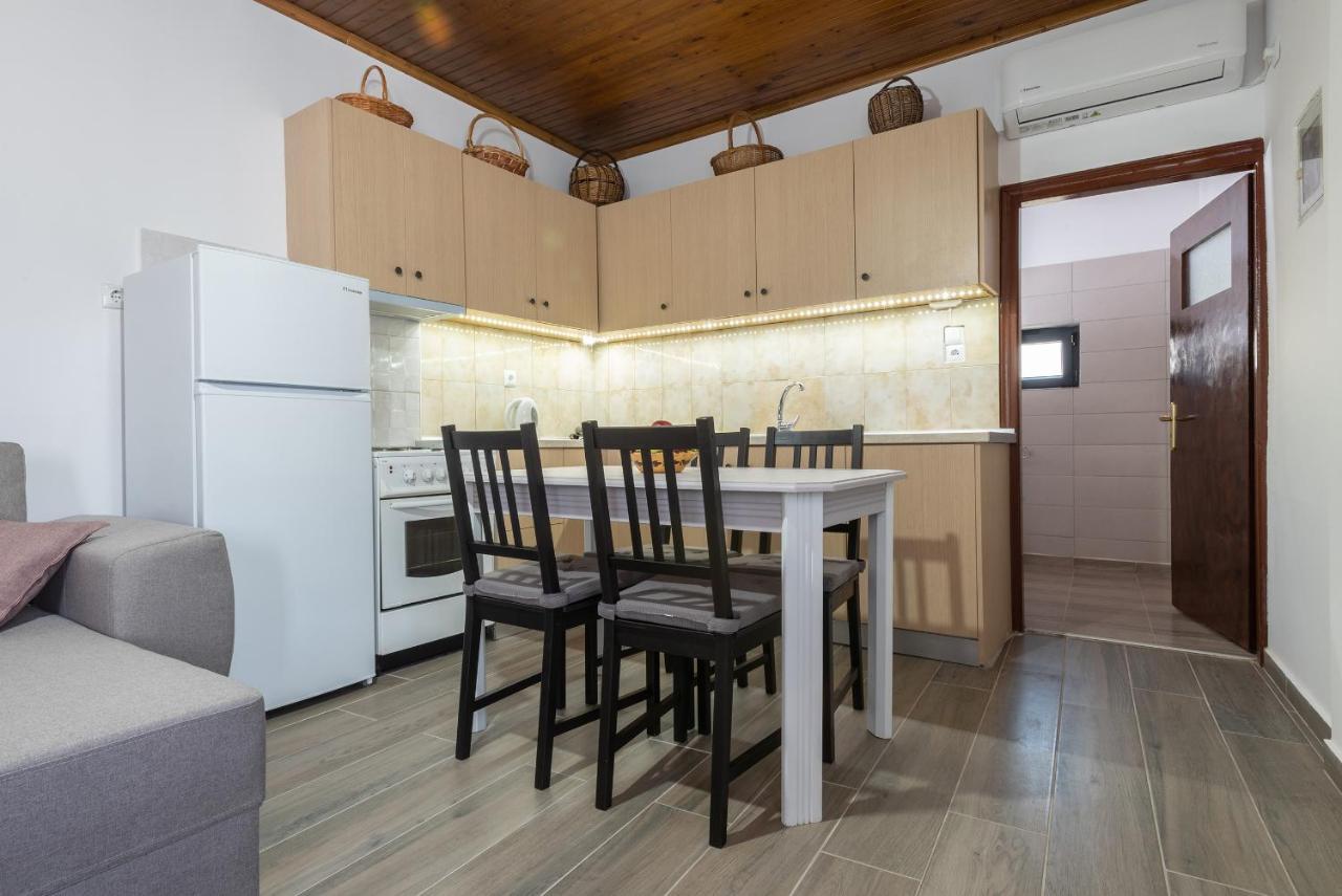 Ρίζες - Rizes Apartment Repanidhion Екстериор снимка